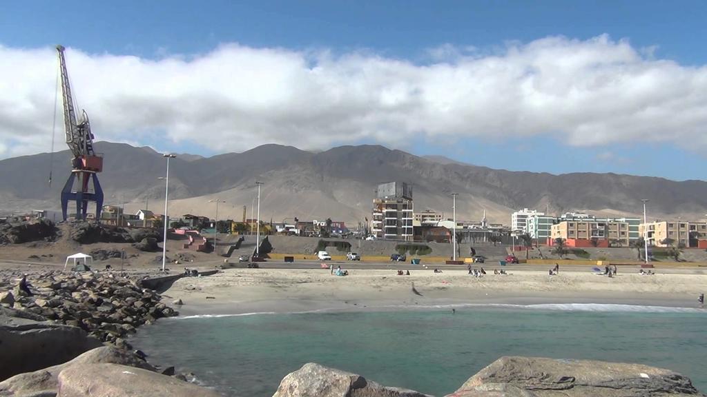 Hostal Cruz Del Pacifico อันโตฟากัสตา ภายนอก รูปภาพ